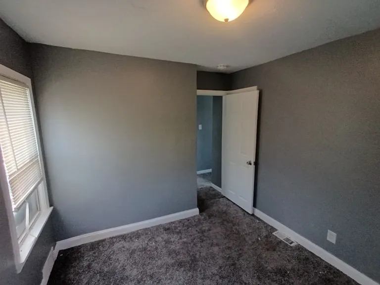 4080 Isabelle St — Photo 14
