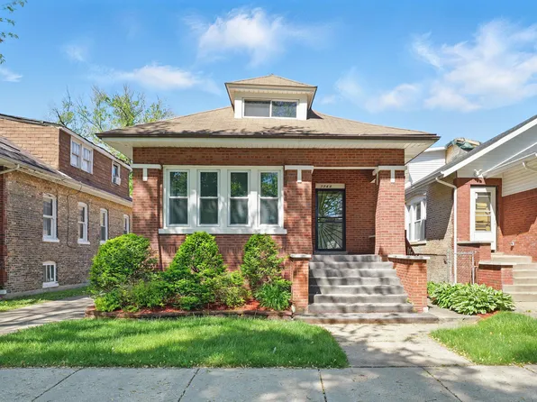 7744 S Oglesby Ave, Chicago, IL 60649