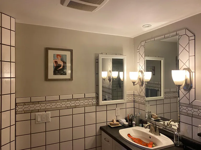 414 Colchester Ave #1 — Photo 10