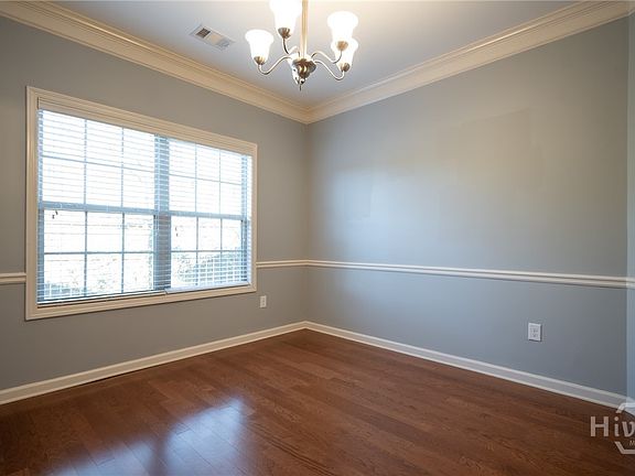 4th image of 132 Putters Drive