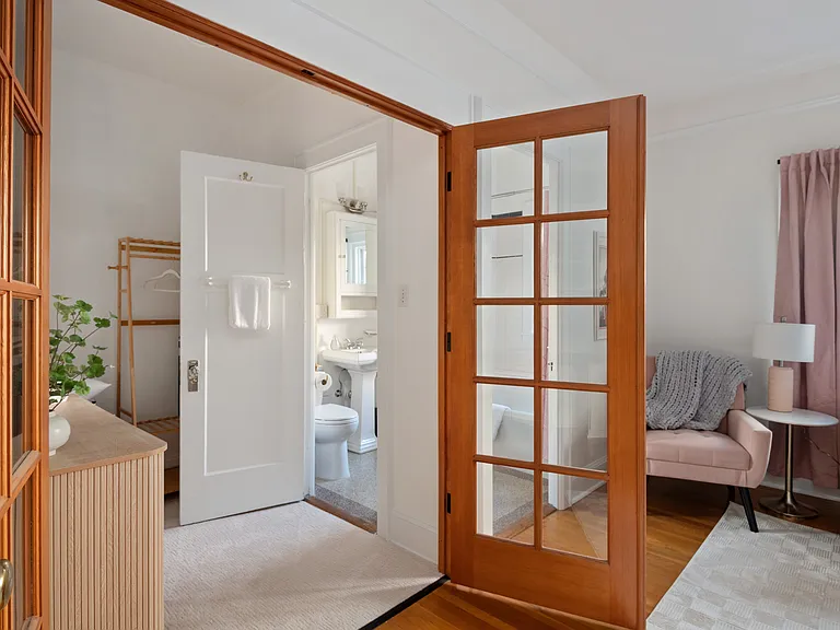 2015 NW Flanders St #408 — Photo 14