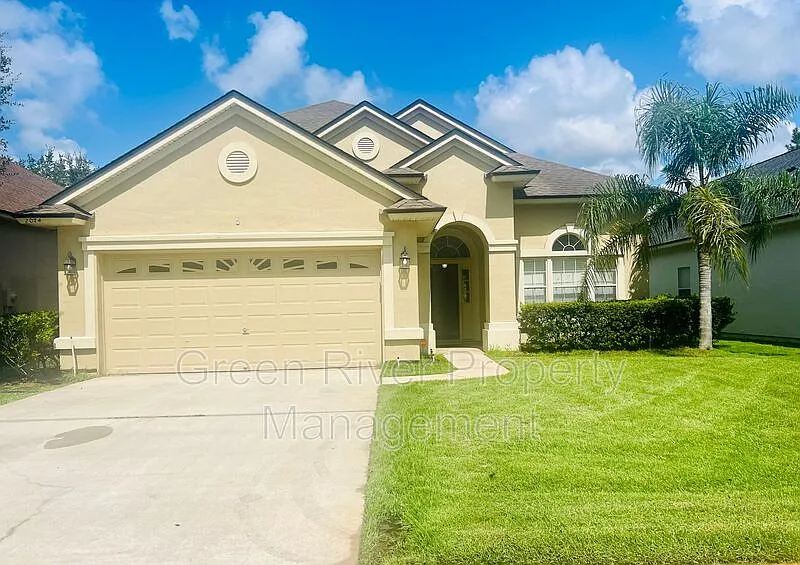 4 bed, 3.0 bath, 2313 sqft, $2,400 — Photo 1