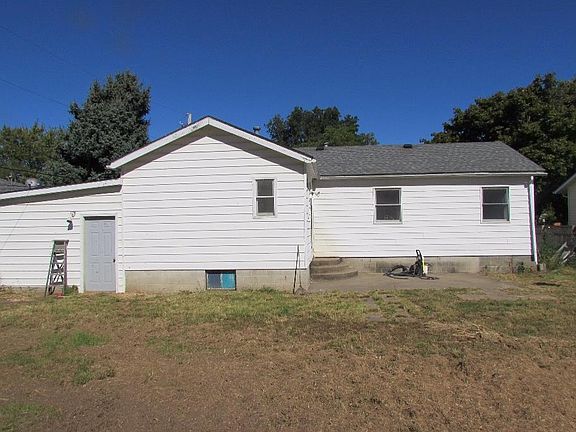 4th image of 706 W Larson St