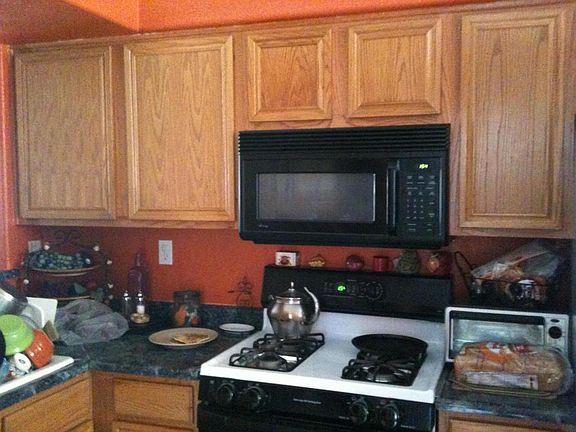3rd image of 1108 Avenida Las Vistas NW