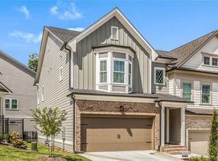 401 Retreat Ln, Canton, GA 30114