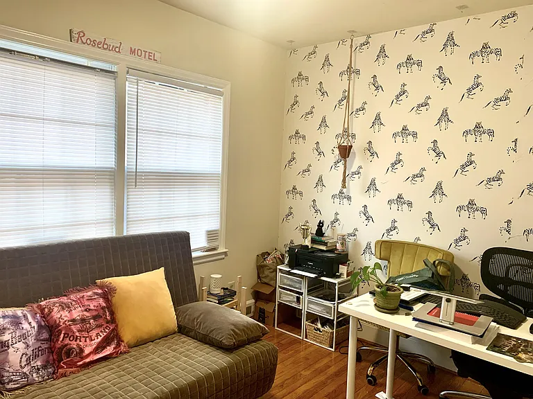 Small Bedroom/Office