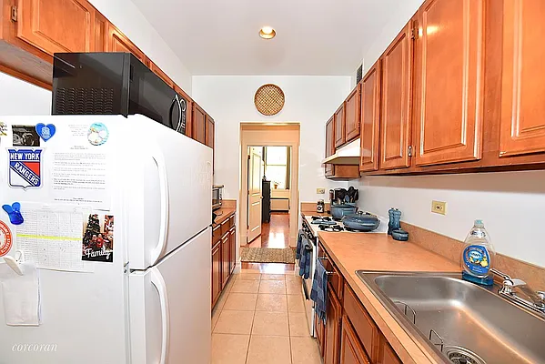 Rented by Corcoran | media 9