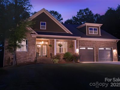 1368 20th Avenue Ln NE, Hickory, NC, 28601