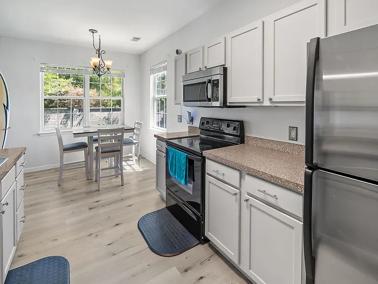 217 Antigua Pl — Photo 14