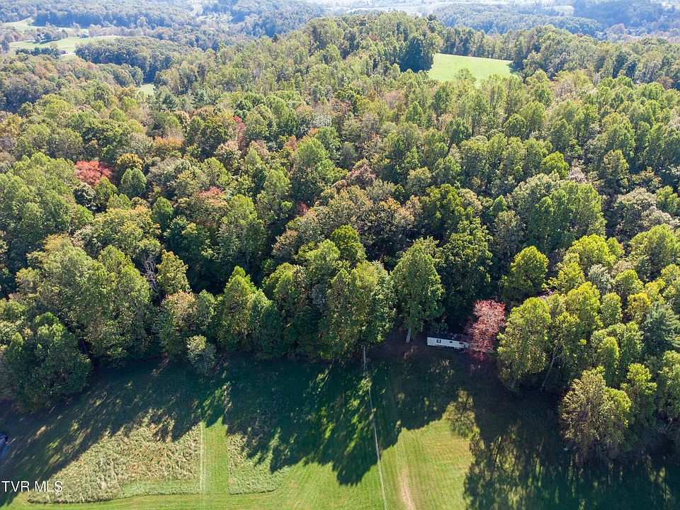 2nd image of 24752 Walden Rd
