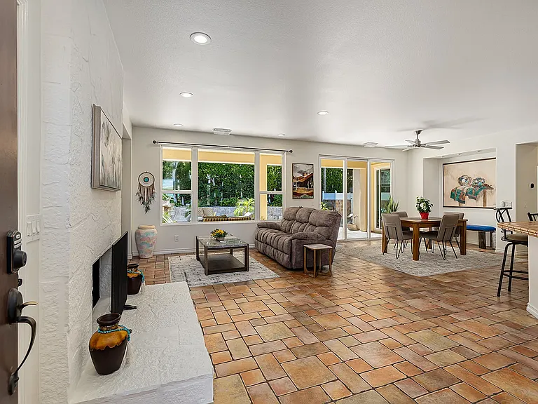 60755 Living Stone Dr — Photo 19