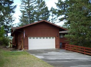 1581 Harrah Dr, Willits, CA 95490
