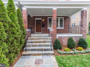 4221 37th St NW, Washington, DC 20008