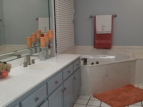 2nd image of 1642 Mallard Cir