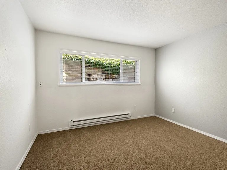 4202 Factoria Blvd SE #D1 — Photo 16