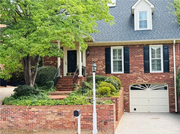 813 Chancy Ln, Winston Salem, NC 27104