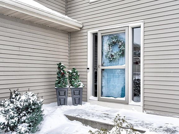 3rd image of 17027 Galleon Cir