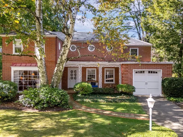 465 Hillcrest Ave, State College, PA 16803