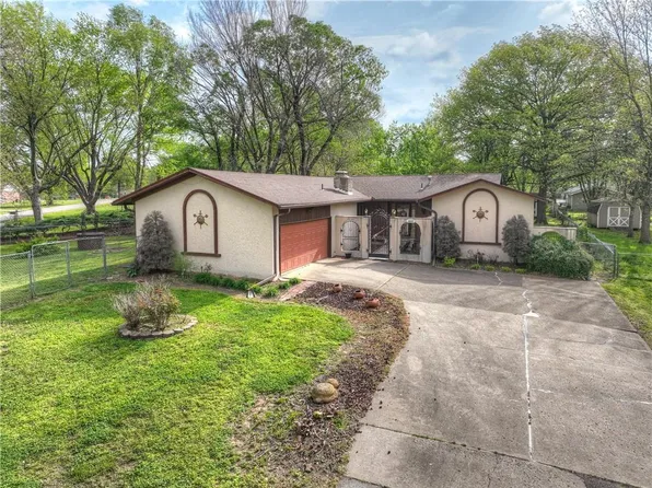 2607 California St, Pittsburg, KS 66762