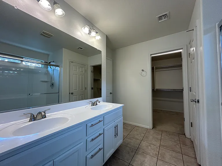 260 N Norman Way — Photo 17