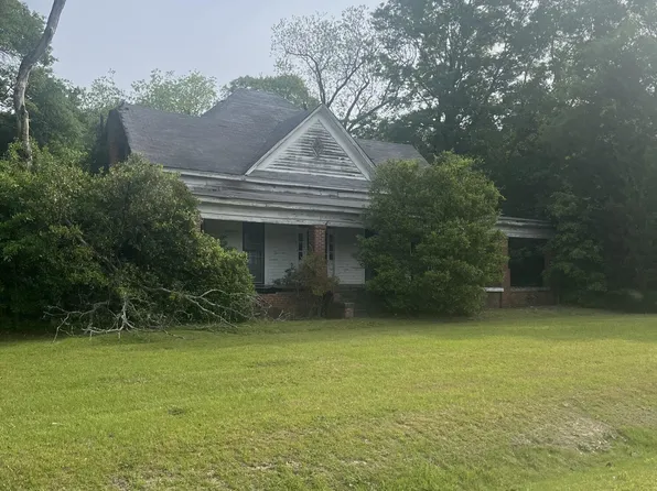 8335 Eisenhower Pkwy, Lizella, GA 31052