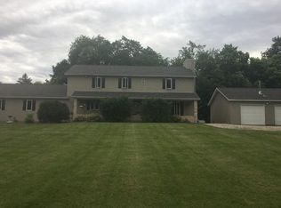 21652 N 2600 East Rd, Lexington, IL 61753