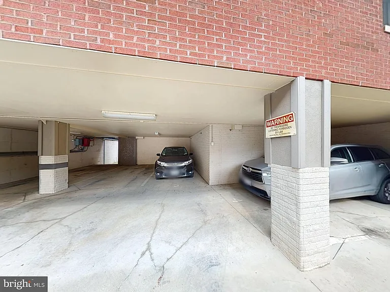 1700 Euclid St NW #B7 — Photo 30