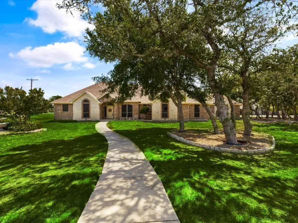 109 Russell Ct, Weatherford, TX 76087