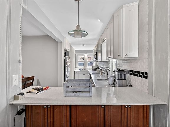 4th image of 51 Swifts Beach Rd