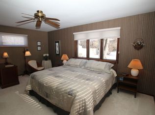 121 Pine Tree Row, Lake Zurich, IL 60047