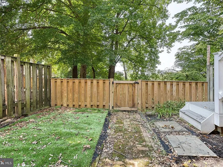 1632 Angus Ct — Photo 19