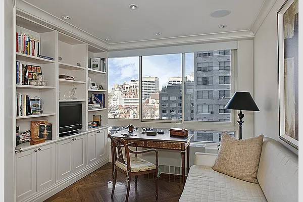 Sold by Stribling | media 3