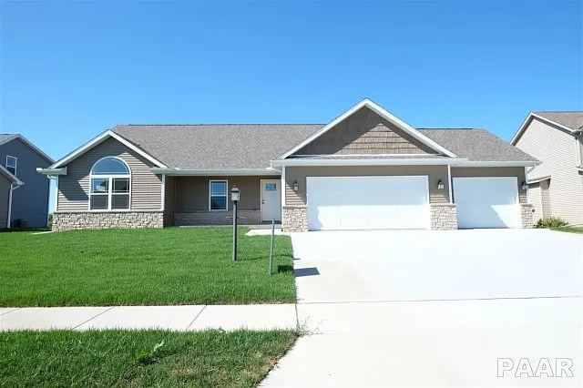 734 Grandyle Dr photo 1