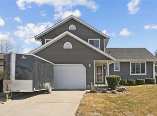 3021 6th St, Marion, IA 52302