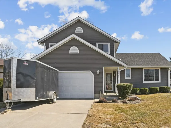 3021 6th St, Marion, IA 52302