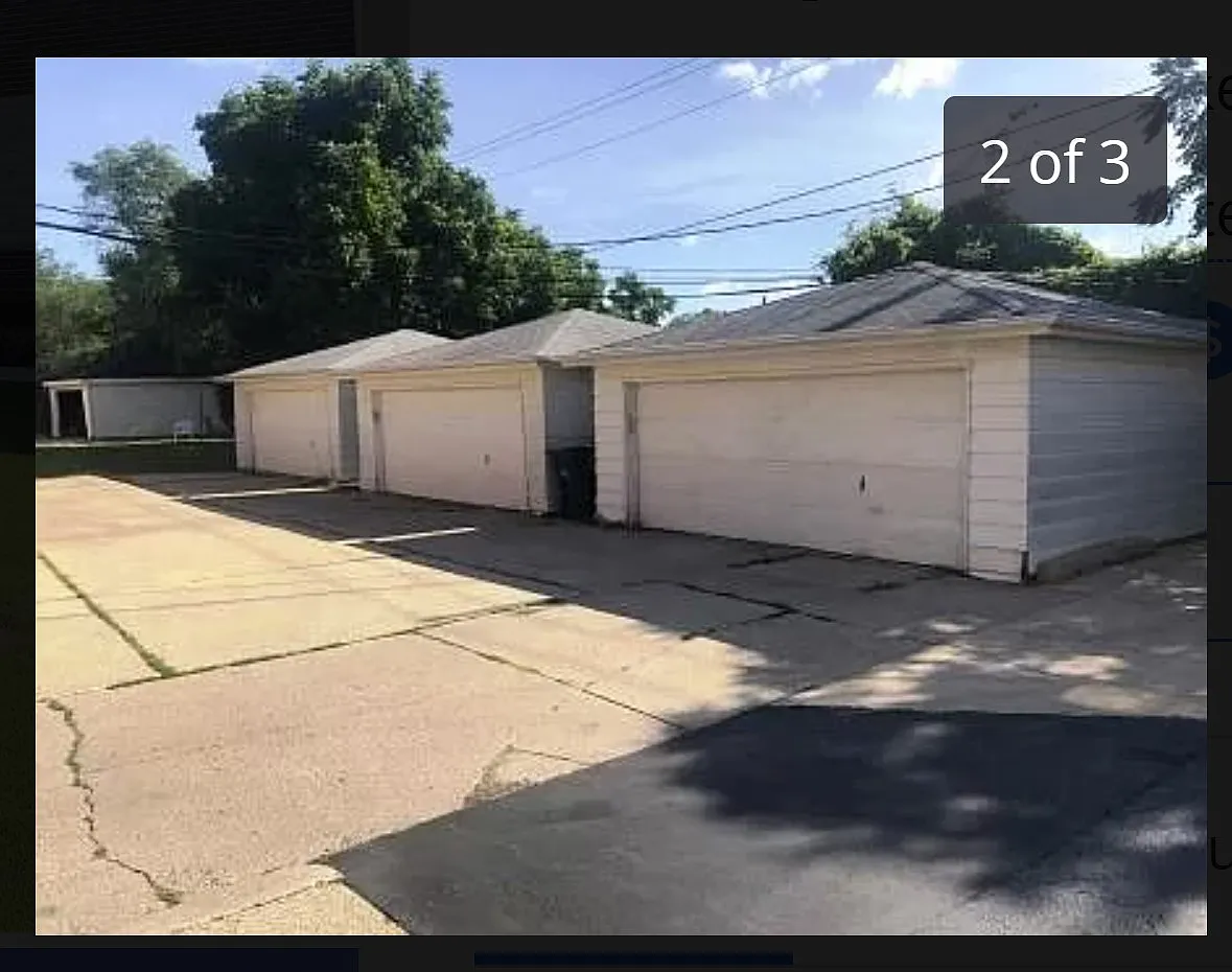 2 bed, 950 sqft, $1,300 — Photo 4