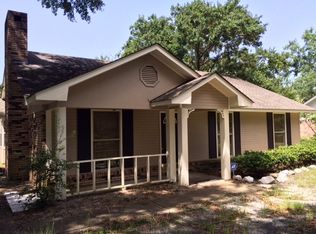 6921 Red Bud Ln, Ocean Springs, MS 39564