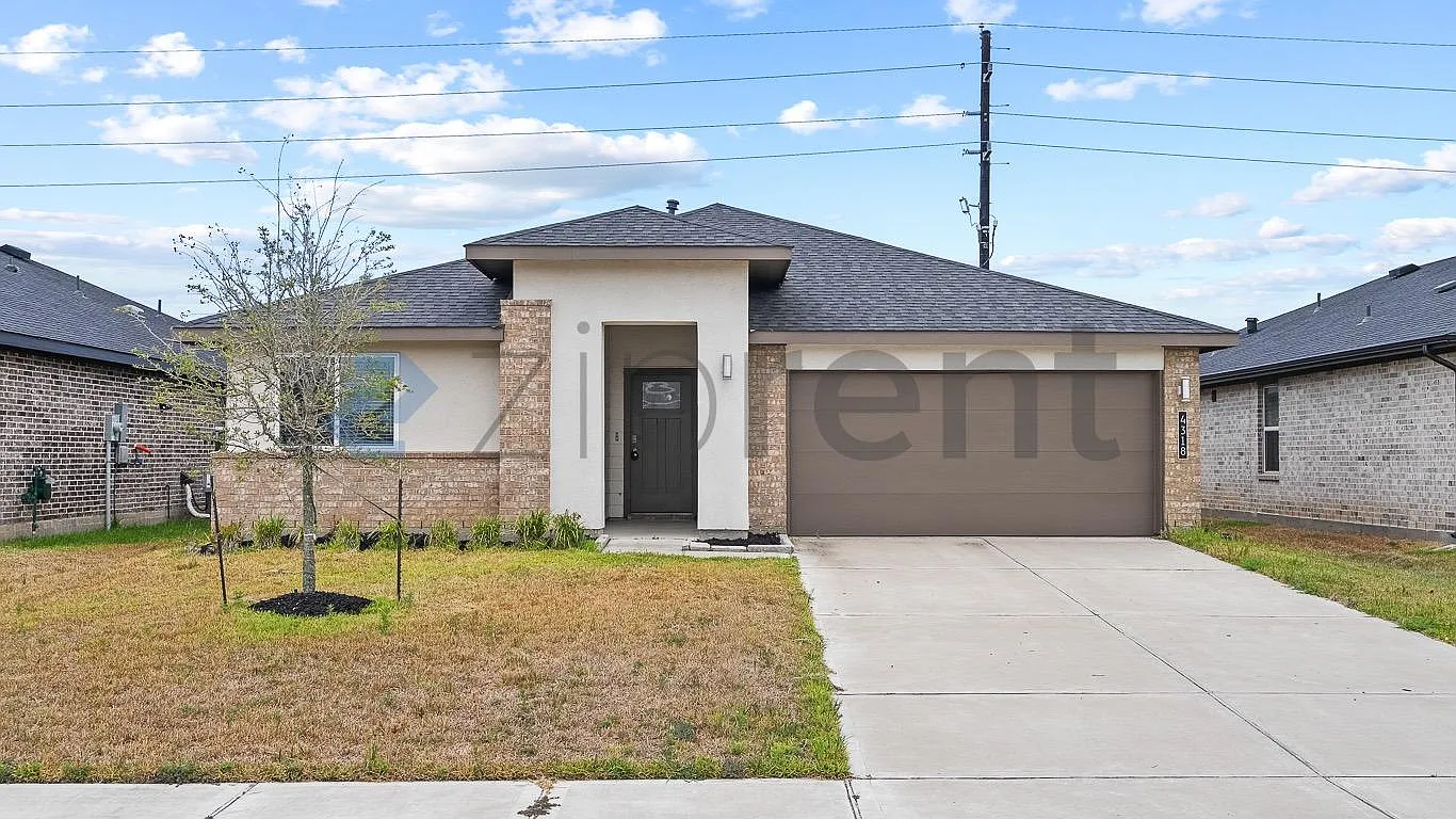 5 bed, 2244 sqft, $2,600 — Photo 2