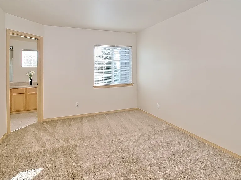 3401 S 43rd St #A — Photo 10