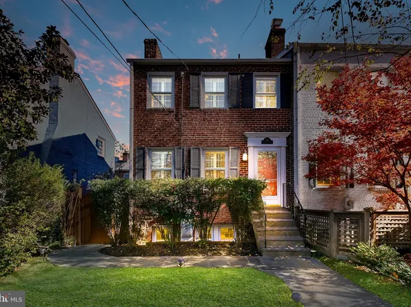 1213 Powhatan St, Alexandria, VA 22314