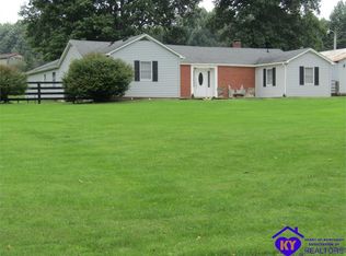 2618 Sportsman Lake Rd, Elizabethtown, KY 42701