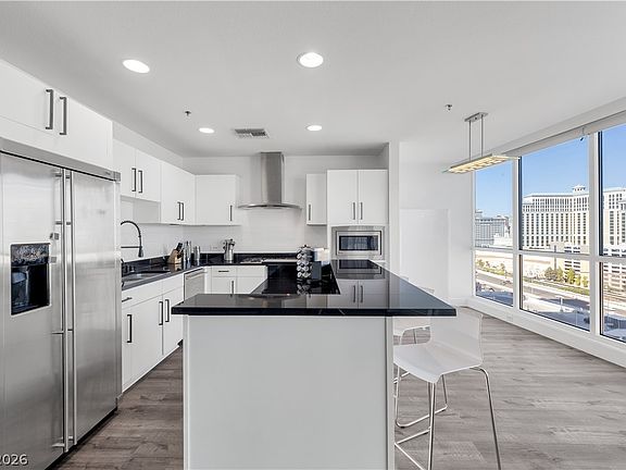 4th image of 4525 Dean Martin Dr Unit 1407