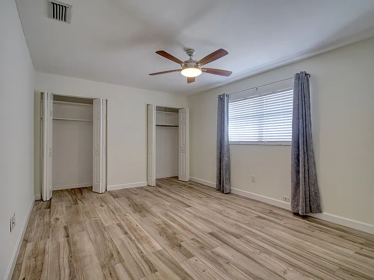 355 Laughing Gull Ln — Photo 16
