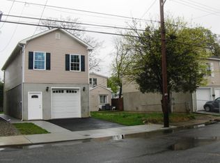 68 Bayview Ave, Keansburg, NJ 07734