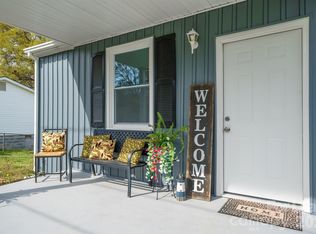 1417 N Oakwood St, Gastonia, NC 28052
