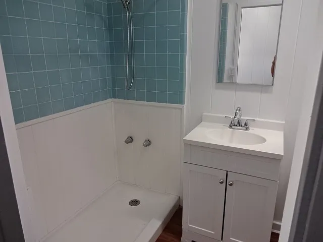 2230 Wilson St — Photo 7