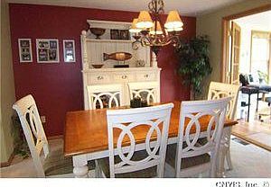 4th image of 8660 Bayview Dr