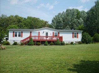 930 Sanders Mines Rd, Max Meadows, VA 24360