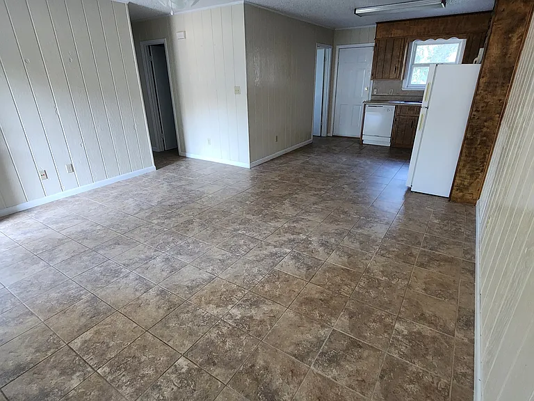 5445 Mulat Rd — Photo 7