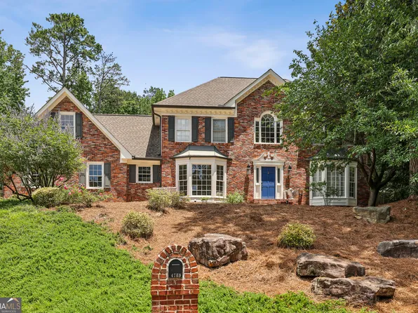 4709 Layfield Dr, Dunwoody, GA 30338